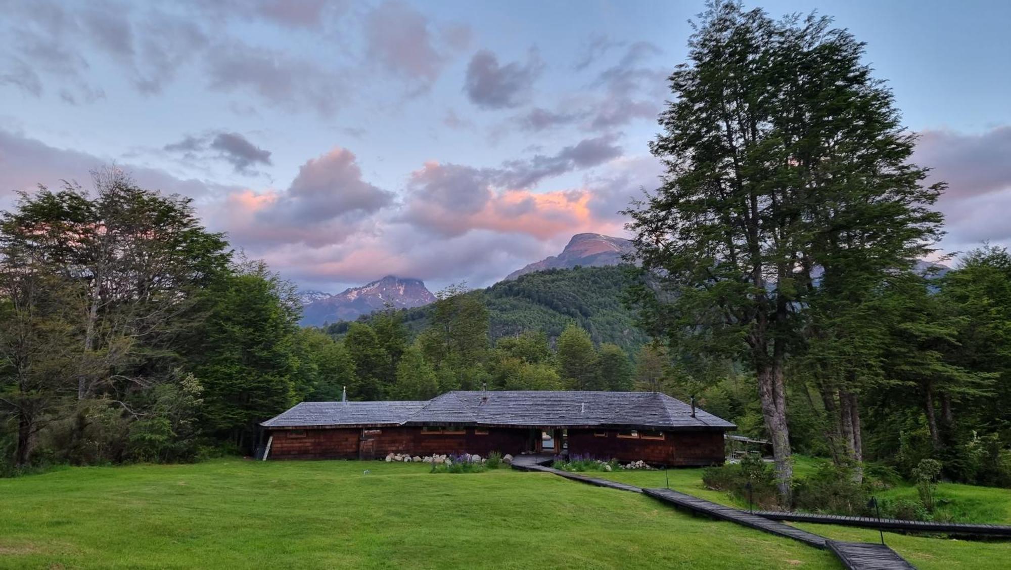 פוטלאופו Peuma Lodge Patagonia מראה חיצוני תמונה