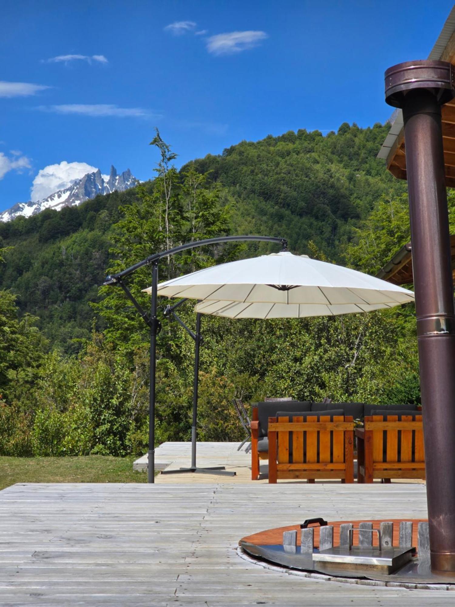 פוטלאופו Peuma Lodge Patagonia מראה חיצוני תמונה