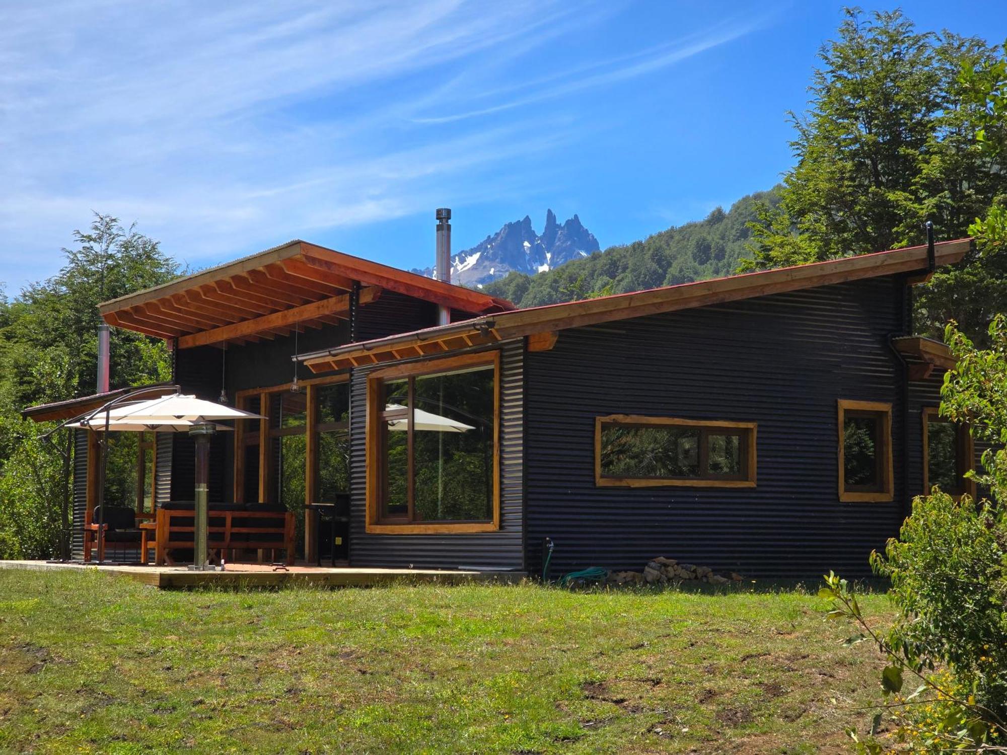 פוטלאופו Peuma Lodge Patagonia מראה חיצוני תמונה